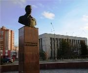Ярославль. Памятник Михаилу Фрунзе