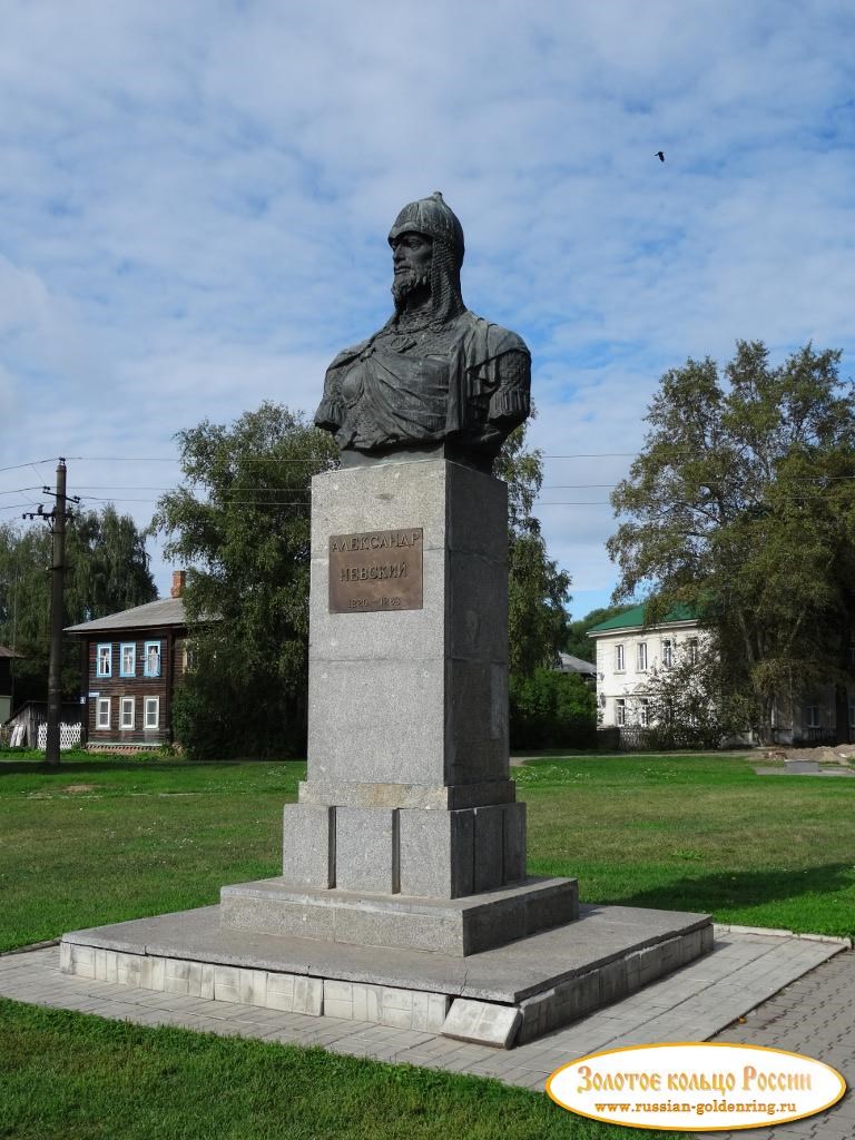 Памятник Александру Невскому. Переславль-Залесский