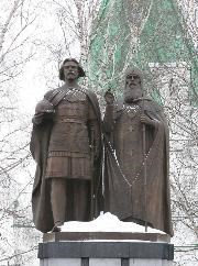 Нижний Новгород. Памятник основателю города и епископу Симону