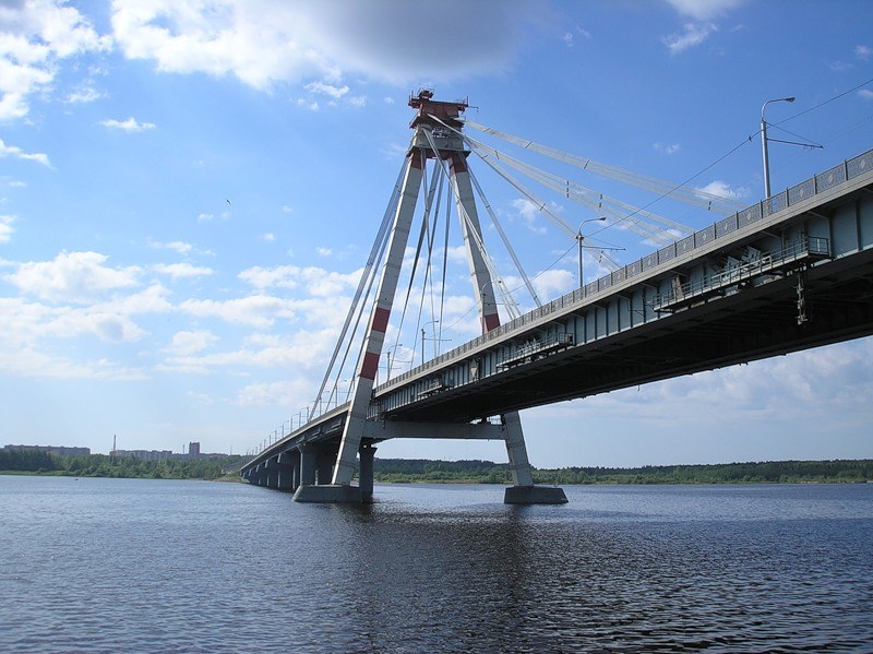 Мост через реку Шексна. Череповец